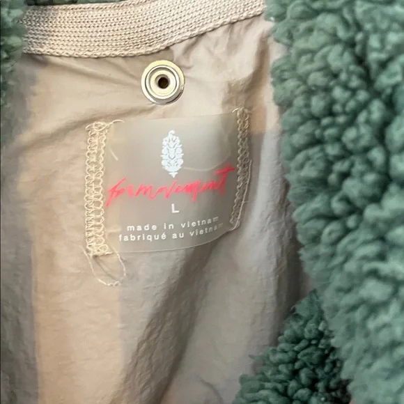 FP Movement Adventure Awaits Fleece Vest - Picture 4 of 9